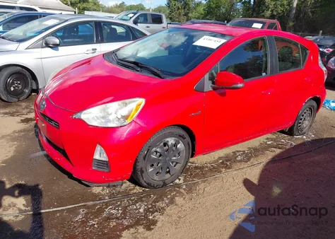 2013 Toyota Prius C Two из США, поврежденный, VIN JTDKDTB36D1048933